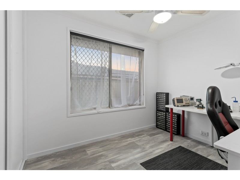 10 Foxfield Drive, Onkaparinga Hills SA 5163