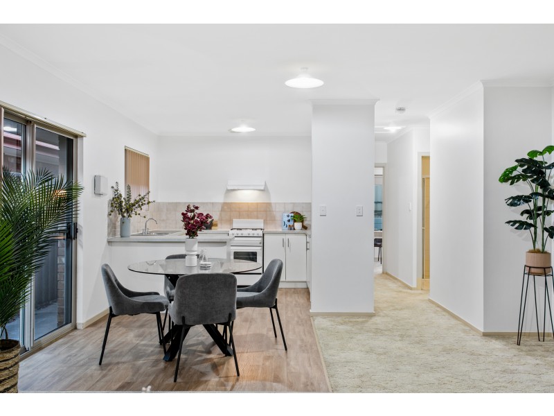 2/24 Smugglers Drive, Seaford Rise SA 5169