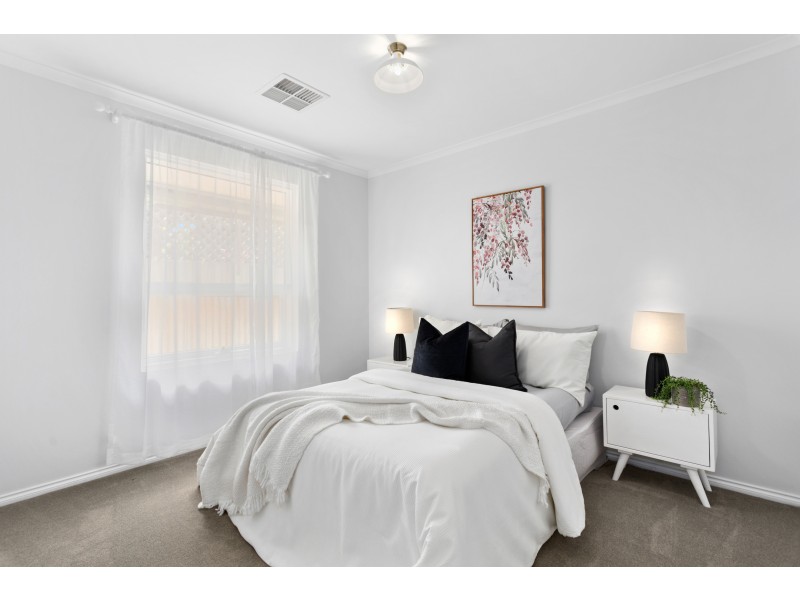 22 Paragon Avenue, Aberfoyle Park SA 5159