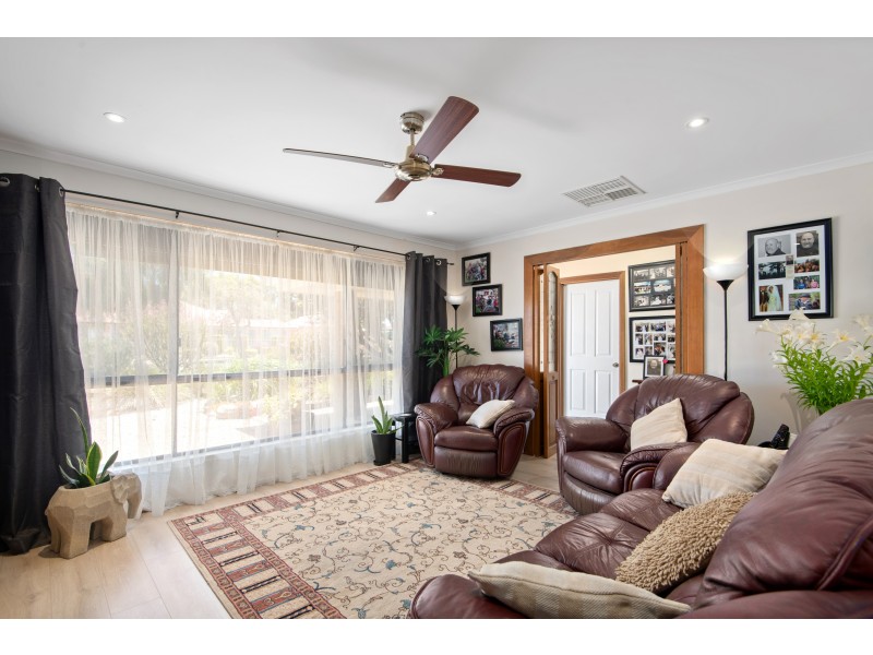 22 McBurney Crescent, Aldinga Beach SA 5173