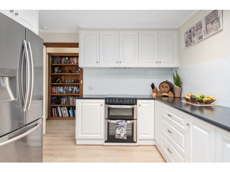 22 McBurney Crescent, Aldinga Beach SA 5173