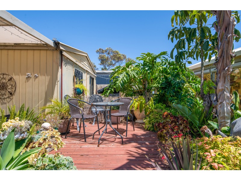 22 McBurney Crescent, Aldinga Beach SA 5173