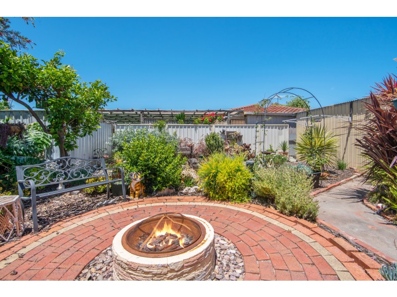22 McBurney Crescent, Aldinga Beach SA 5173