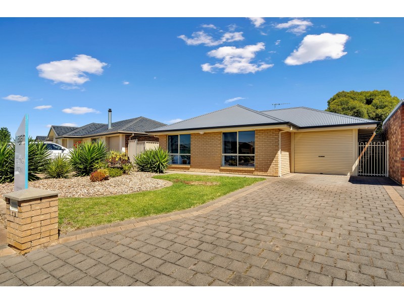 79 Pridham Boulevard, Aldinga Beach SA 5173