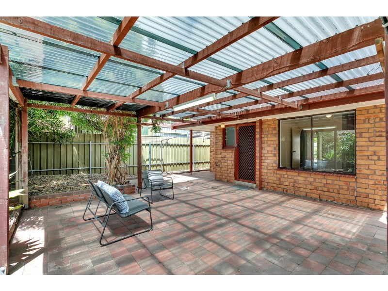 4/2 Woodcock Place, Morphett Vale SA 5162