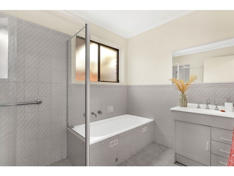 4/2 Woodcock Place, Morphett Vale SA 5162