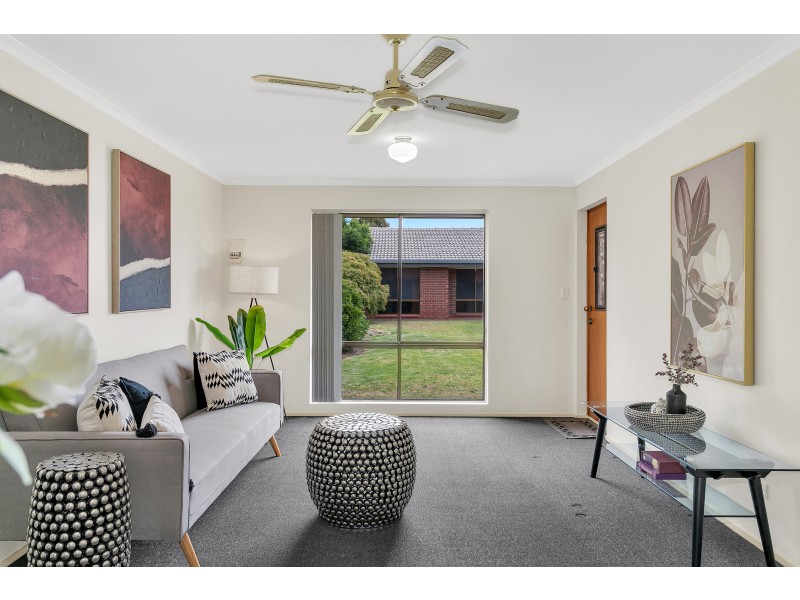 4/2 Woodcock Place, Morphett Vale SA 5162