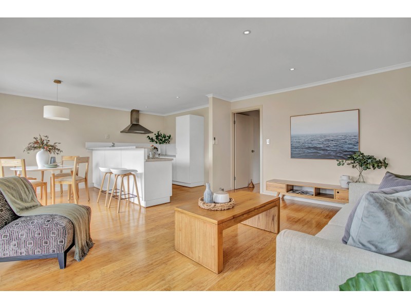 43 Nautical Circuit, Seaford Meadows SA 5169