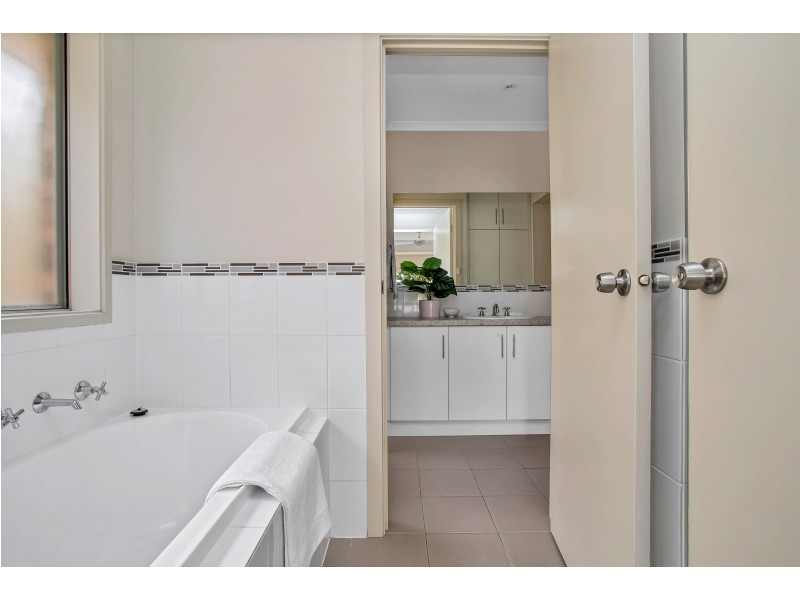 43 Nautical Circuit, Seaford Meadows SA 5169
