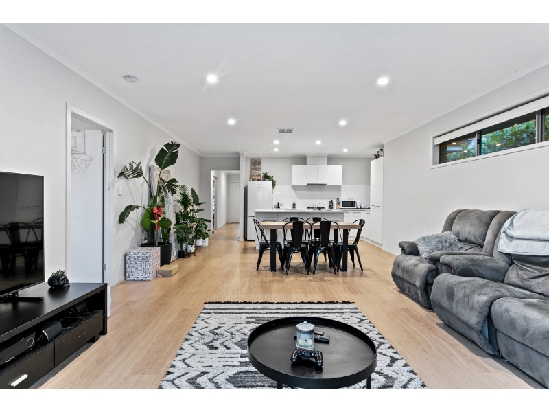 34 Cook Street, Seaford Meadows SA 5169