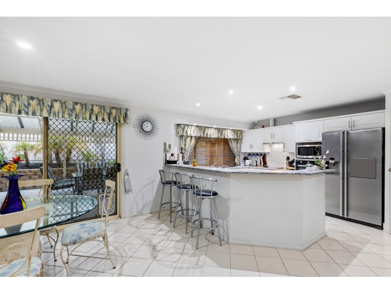 28 Jimmy Watson Drive, Woodcroft SA 5162