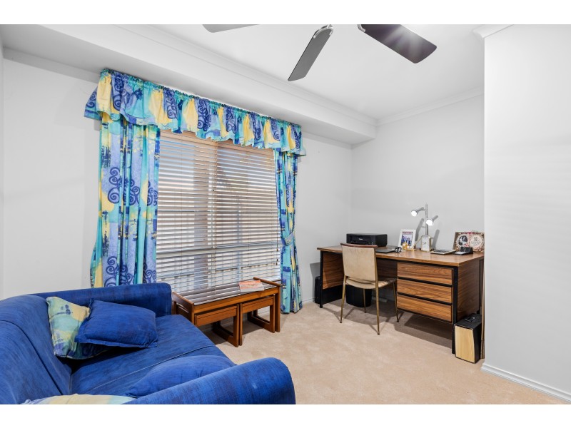 28 Jimmy Watson Drive, Woodcroft SA 5162