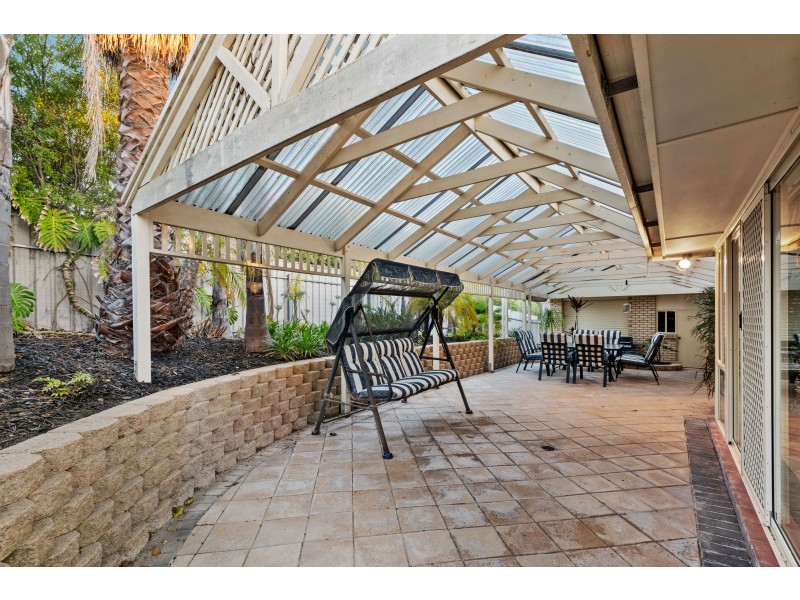 28 Jimmy Watson Drive, Woodcroft SA 5162