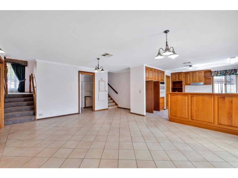 18 Quondong Avenue, Athelstone SA 5076