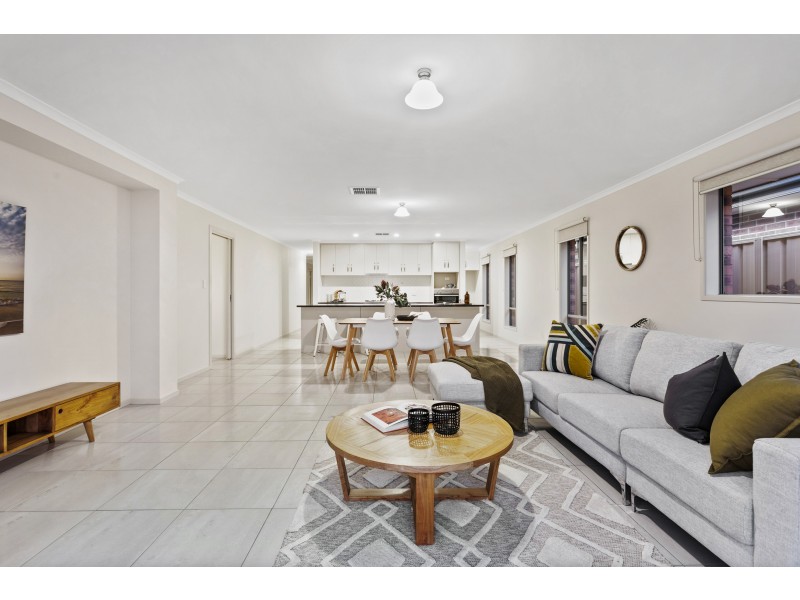 4 Mermaid Street, Seaford Meadows SA 5169