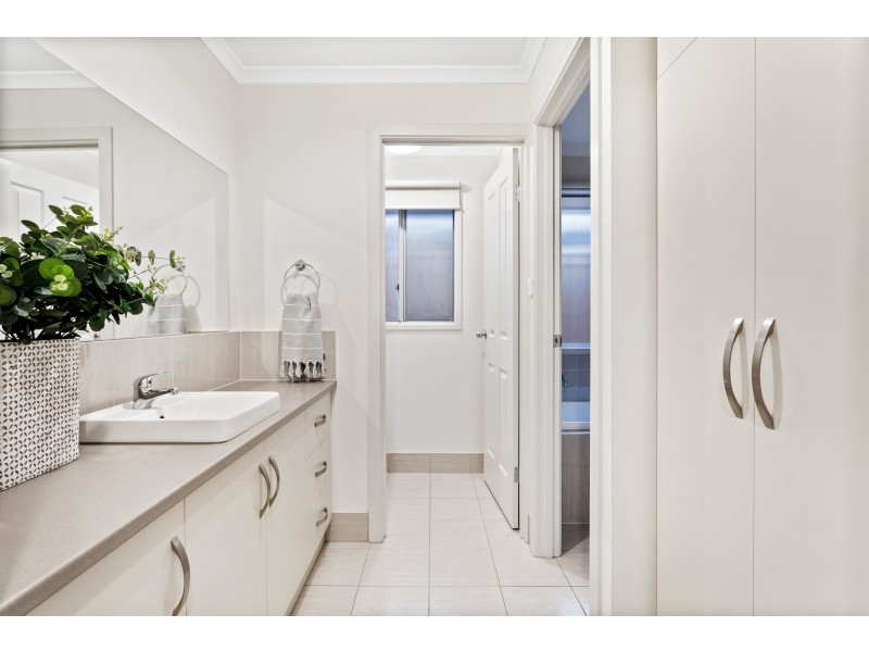 4 Mermaid Street, Seaford Meadows SA 5169
