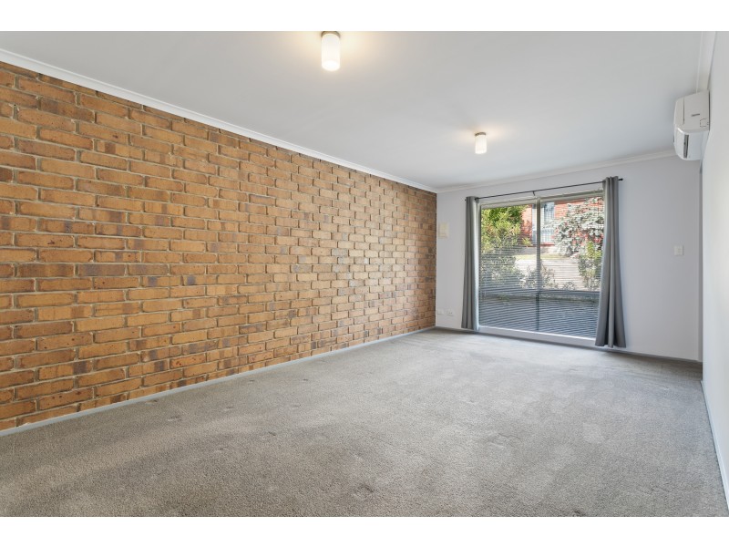 7/11 Ash Street, Aberfoyle Park SA 5159