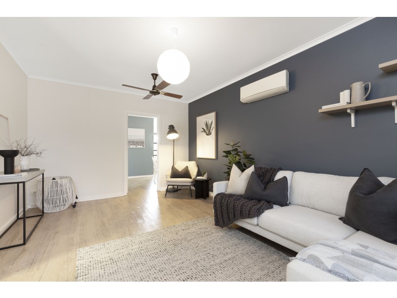 2/2 Galbraith Avenue, Park Holme SA 5043