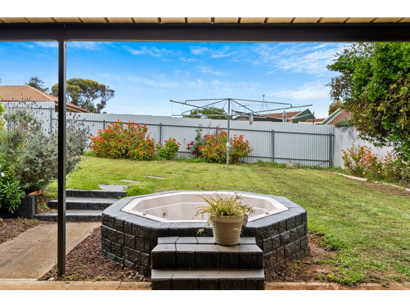 198 States Road, Morphett Vale SA 5162