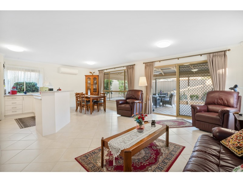10 Angle Road, Seaford Meadows SA 5169