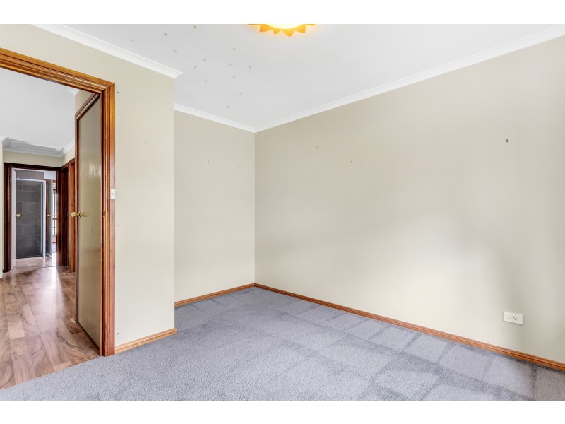 13 Cosgrove Crescent, Old Reynella SA 5161