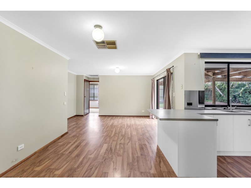 13 Cosgrove Crescent, Old Reynella SA 5161