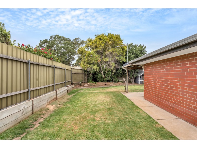 13 Cosgrove Crescent, Old Reynella SA 5161