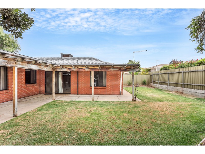 13 Cosgrove Crescent, Old Reynella SA 5161