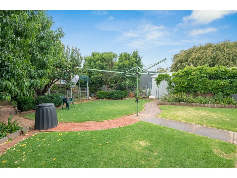84 Dunrobin Road, Warradale SA 5046