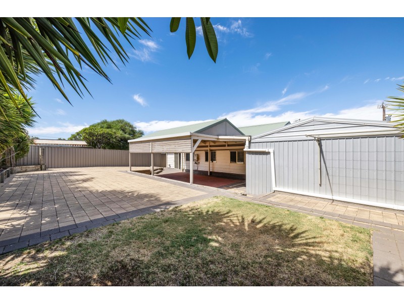69 Commercial Road, Port Noarlunga South SA 5167