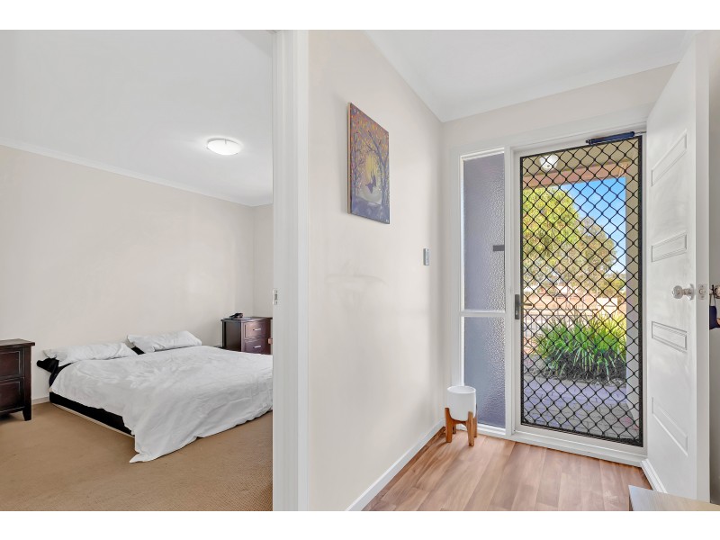 24 Lonsdale Crescent, Andrews Farm SA 5114