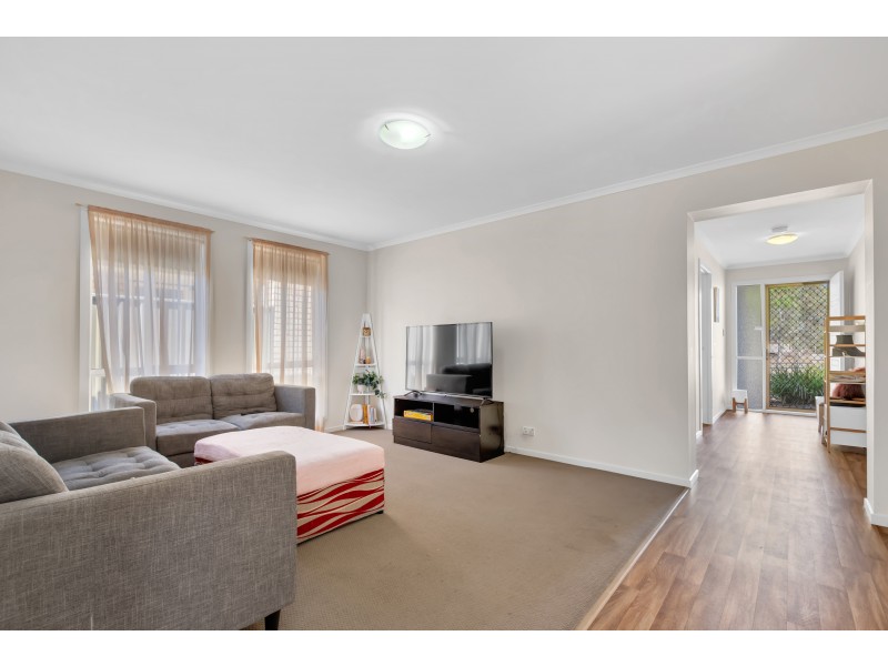 24 Lonsdale Crescent, Andrews Farm SA 5114