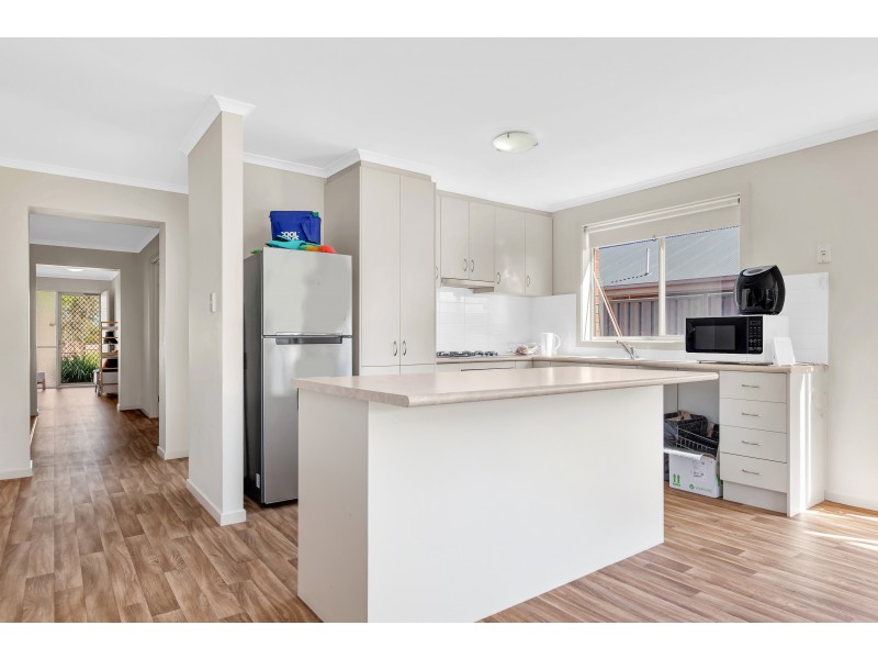 24 Lonsdale Crescent, Andrews Farm SA 5114