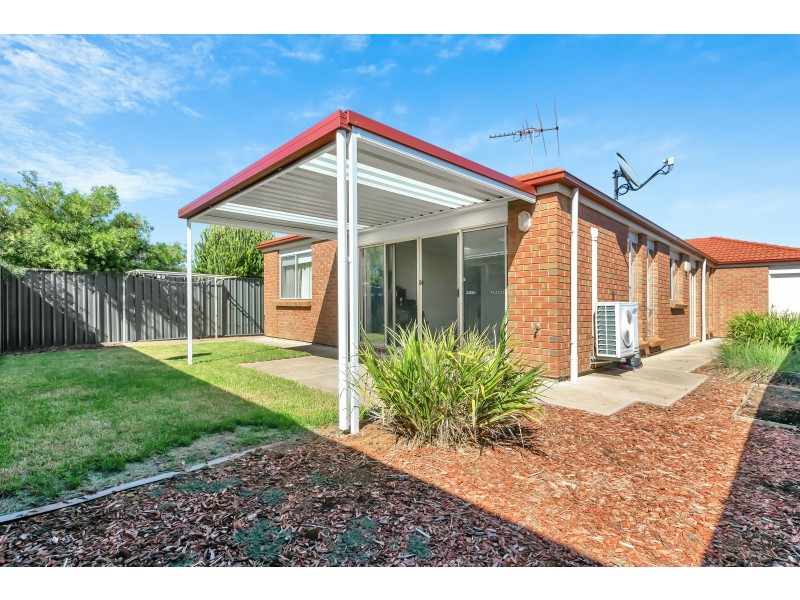 24 Lonsdale Crescent, Andrews Farm SA 5114