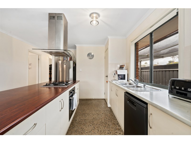 22 Kakadu Drive, Morphett Vale SA 5162