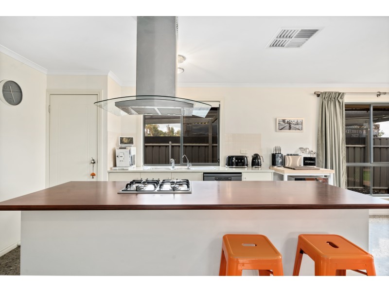 22 Kakadu Drive, Morphett Vale SA 5162