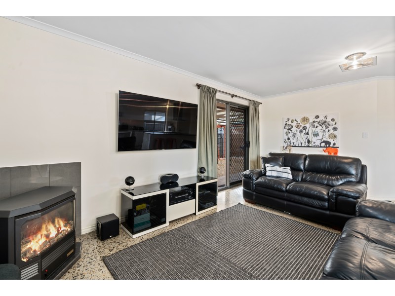 22 Kakadu Drive, Morphett Vale SA 5162