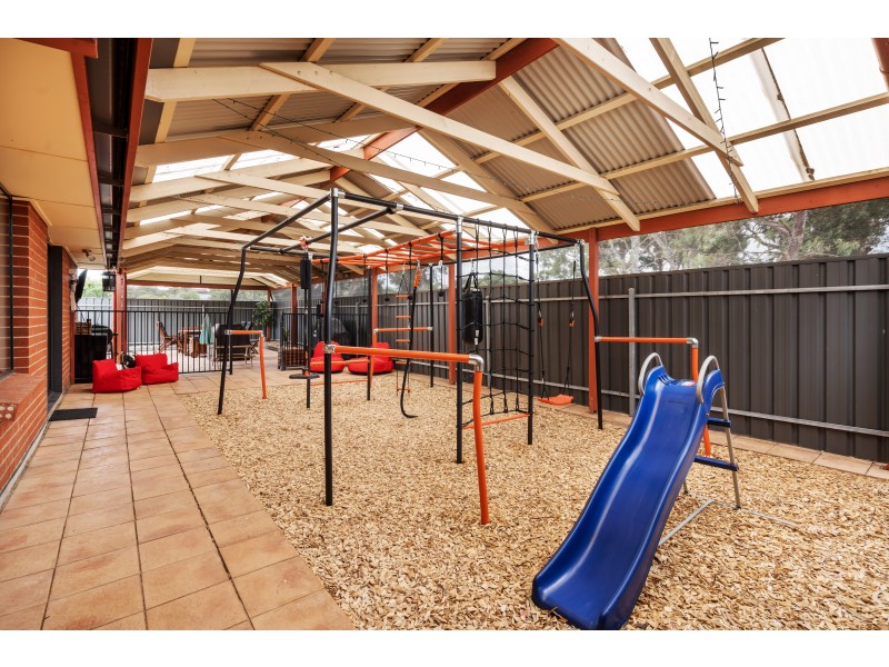 22 Kakadu Drive, Morphett Vale SA 5162