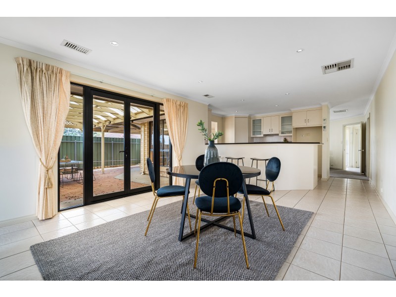 3 Phillip Court, Hallett Cove SA 5158