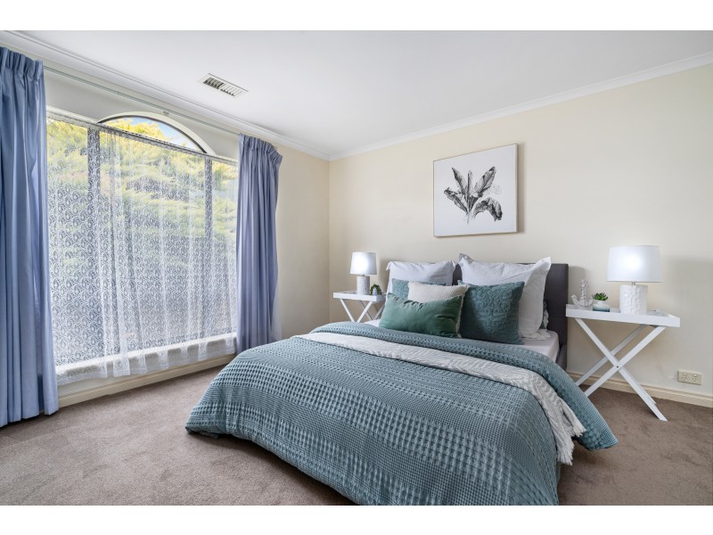 3 Phillip Court, Hallett Cove SA 5158