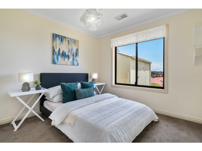 3 Phillip Court, Hallett Cove SA 5158