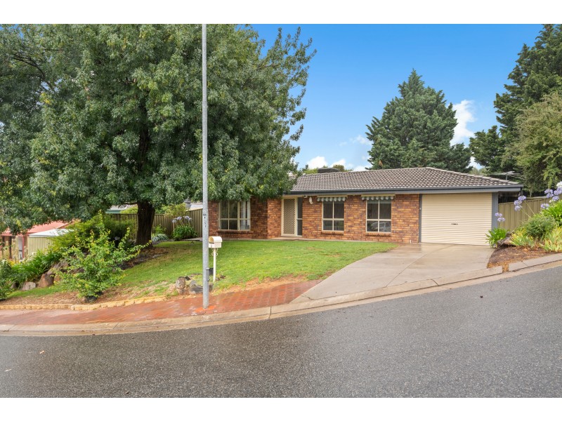 2 Holt Court, Trott Park SA 5158