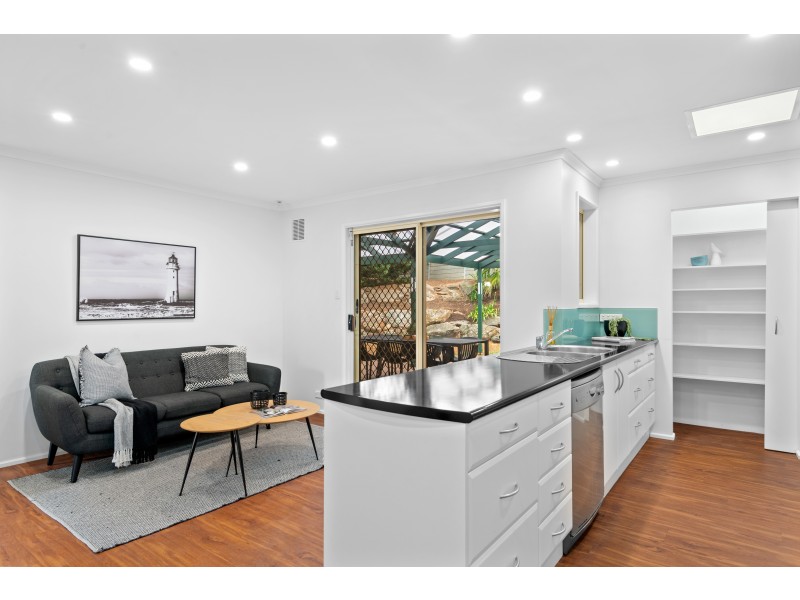 2 Holt Court, Trott Park SA 5158