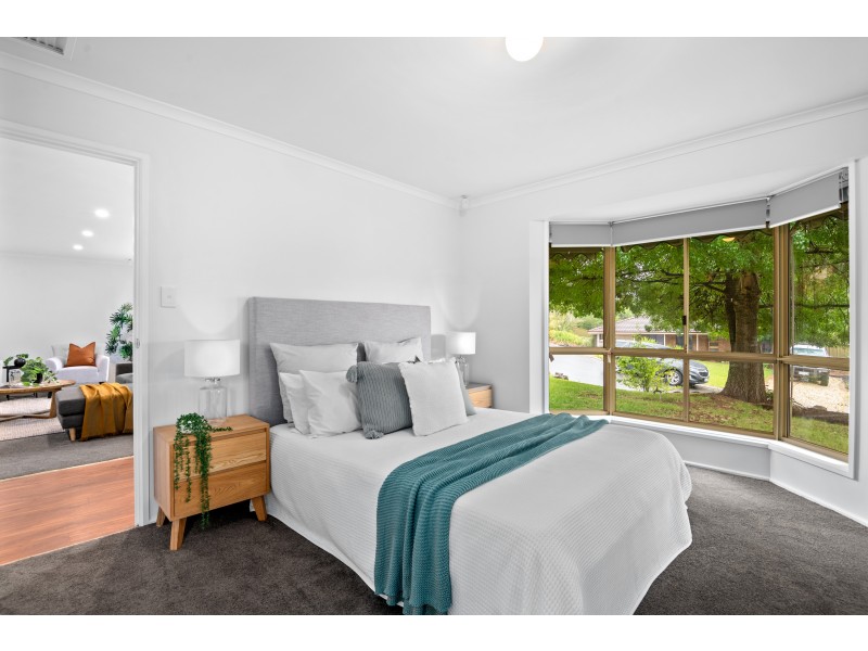 2 Holt Court, Trott Park SA 5158