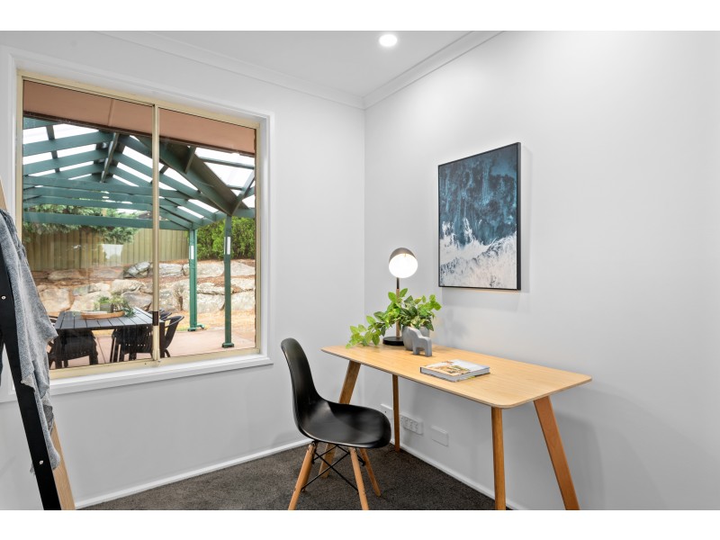 2 Holt Court, Trott Park SA 5158