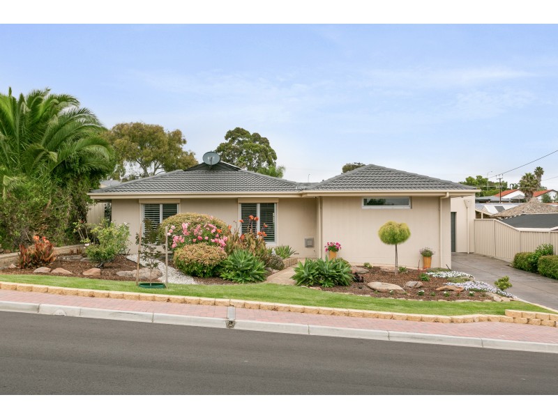 18 Barcelona Drive, Happy Valley SA 5159