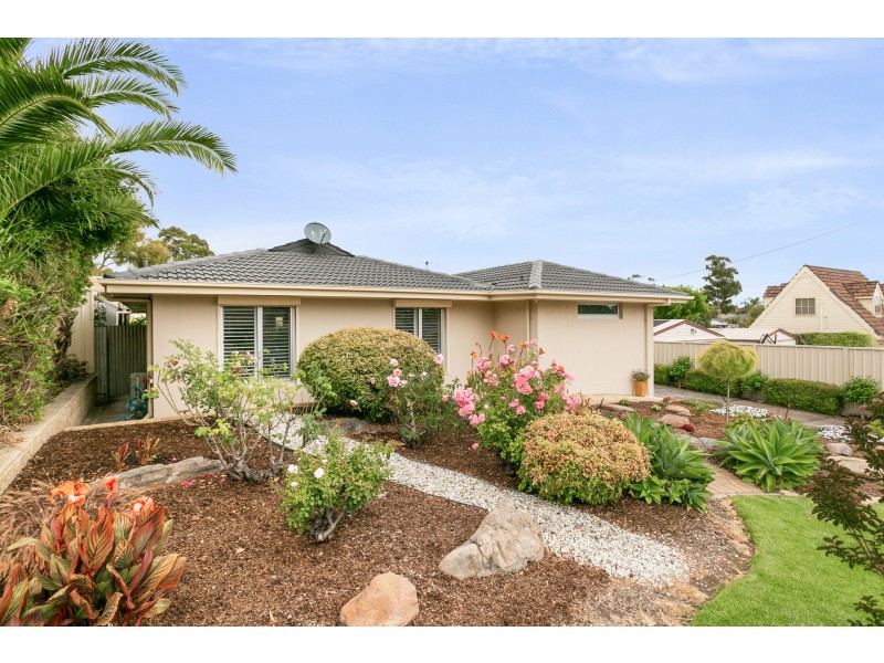 18 Barcelona Drive, Happy Valley SA 5159