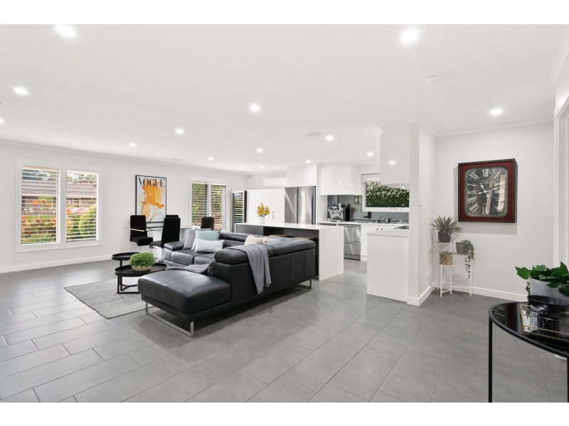 18 Barcelona Drive, Happy Valley SA 5159