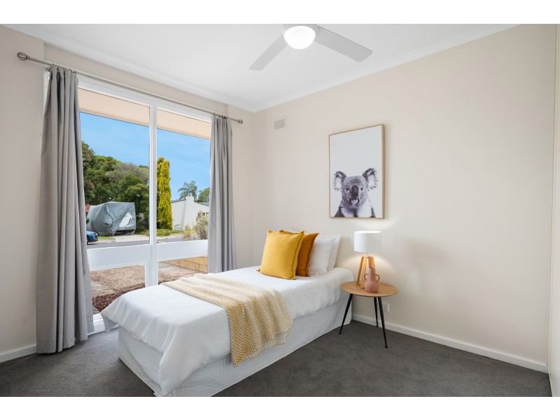 6 Torrens Street, Happy Valley SA 5159