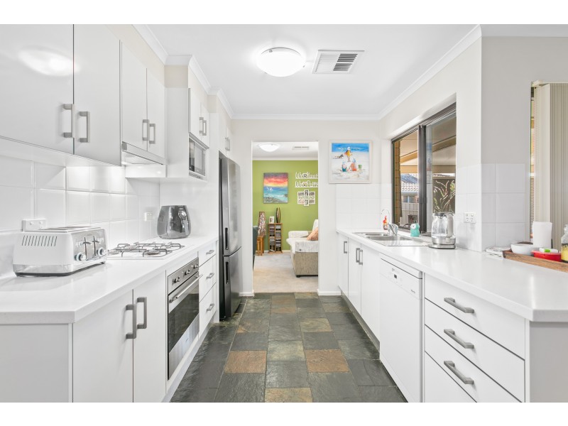 19 Richmond Grove, Onkaparinga Hills SA 5163